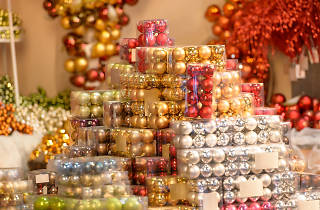 The Christmas Cottage | Shopping in Midtown West, New York