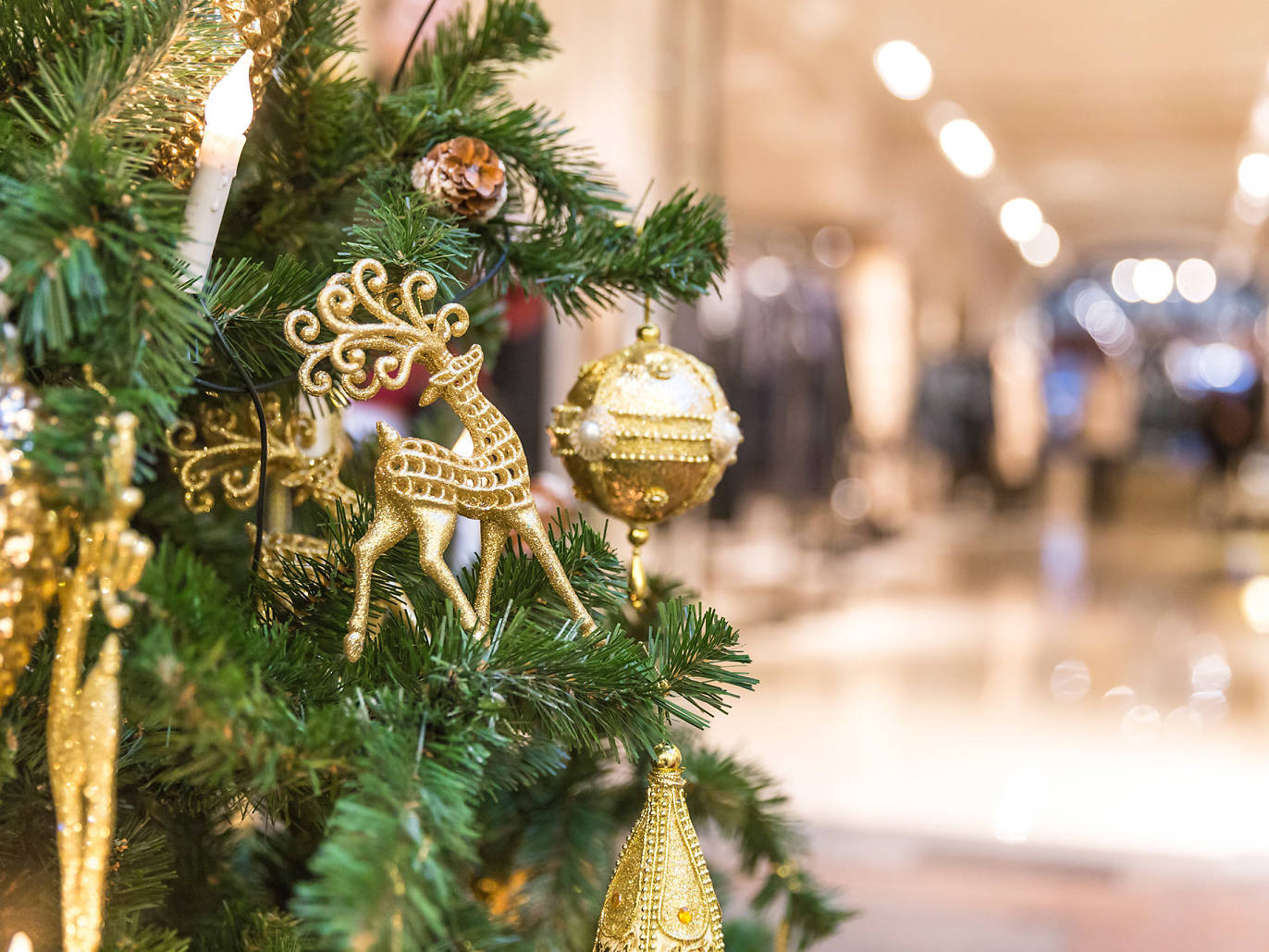 6 Best Ornament Shops in NYC for Your Christmas Decoration Needs