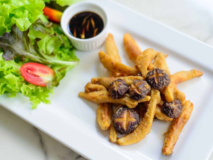 Deep fried crispy shiitake and eringii mushroom at Well Café