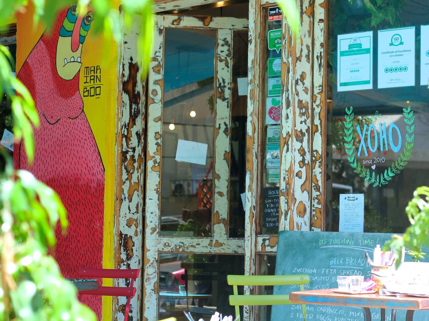The best Tel Aviv cafés - from coffee and tea to pastries and food