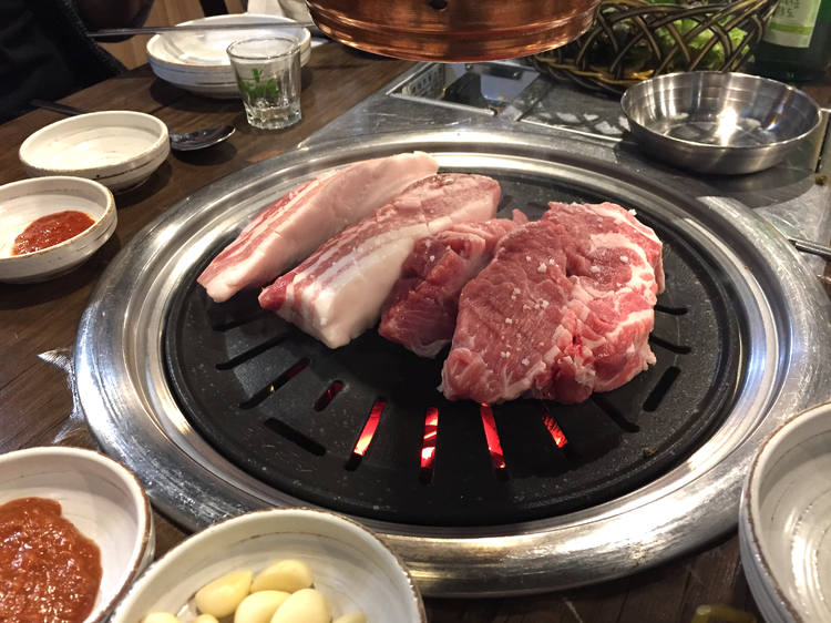 5pm-7pm ▶ Eat and grease up at Yukjeon Sikdang