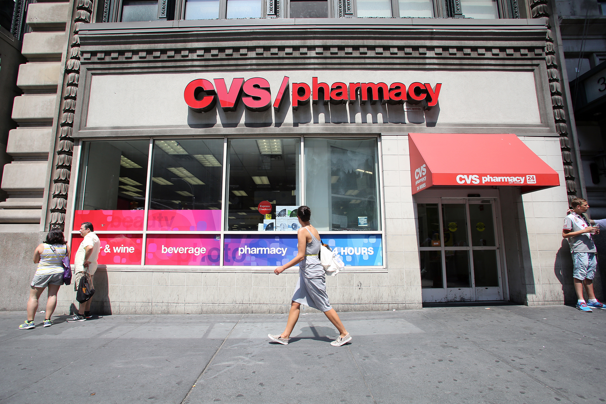 Find A 24 Hour Pharmacy In Nyc For Meds Food And Household Items