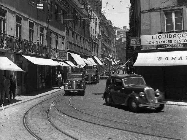 Taxis em Lisboa na década de 30 Taxis em Lisboa na década de 30