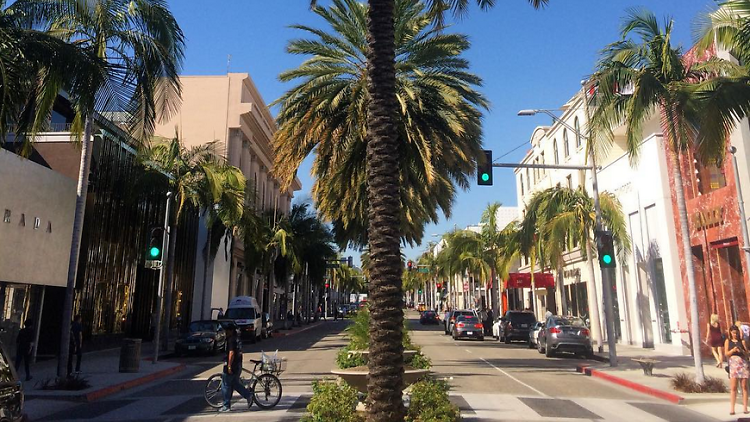 Two Rodeo Drive Shops & Restaurants - Love Beverly Hills