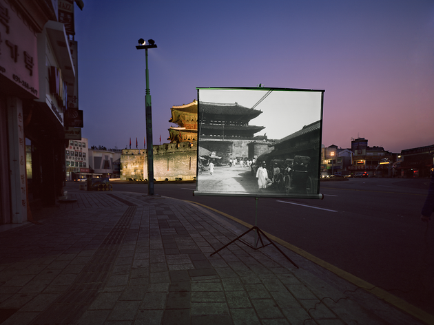 historic present002, 160x127(cm), 2009