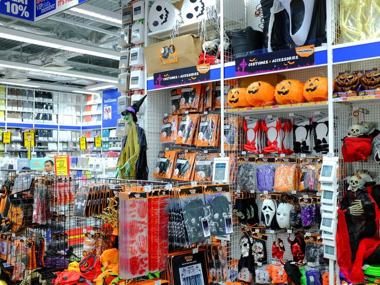 KL's best party supply stores