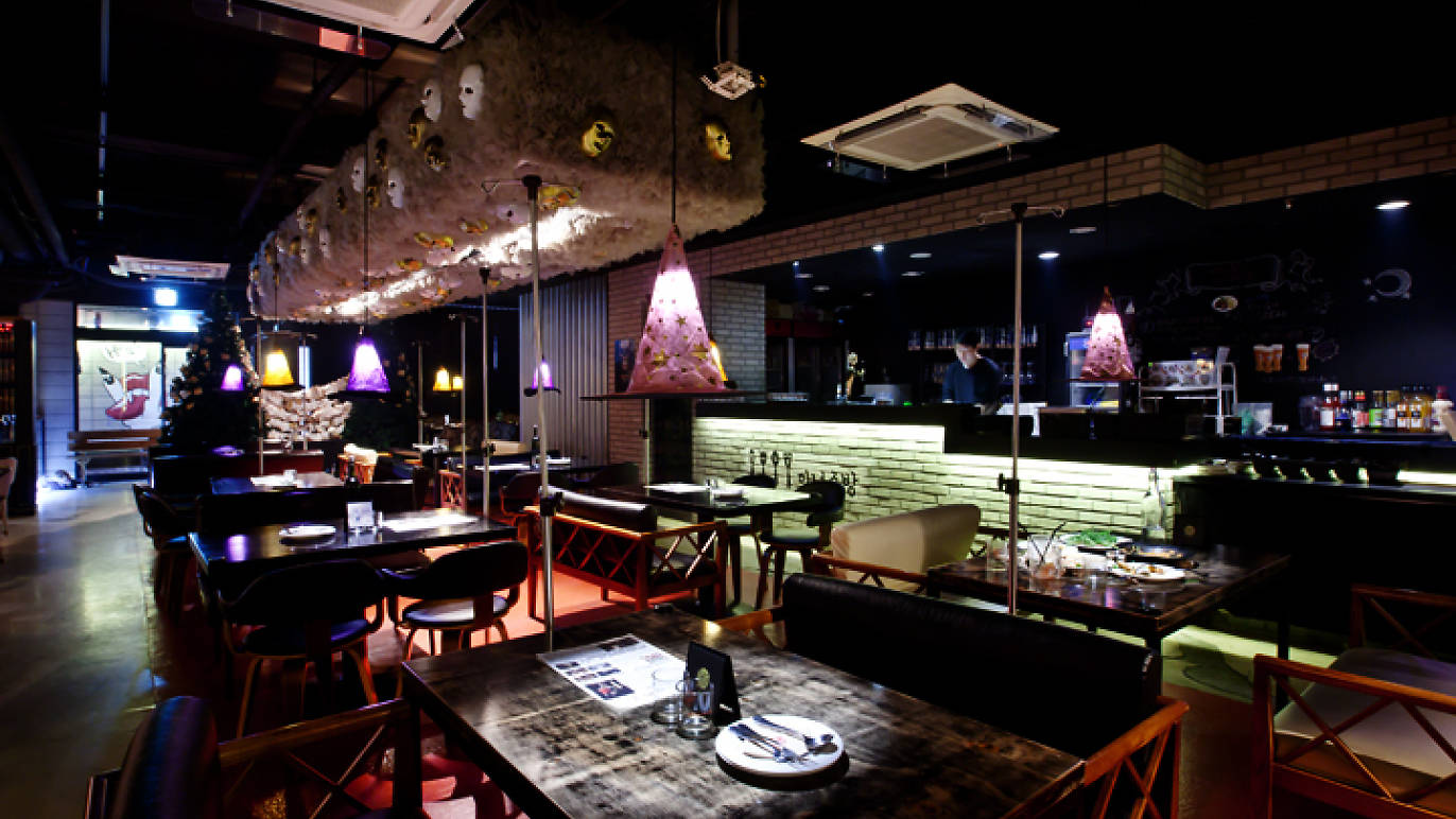 Witch's Kitchen | Restaurants in Gangnam-gu, Seoul