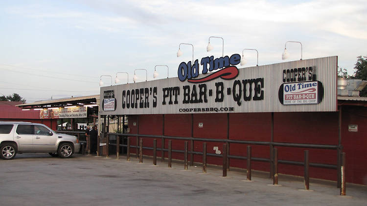 Cooper’s Old Time Pit BBQ