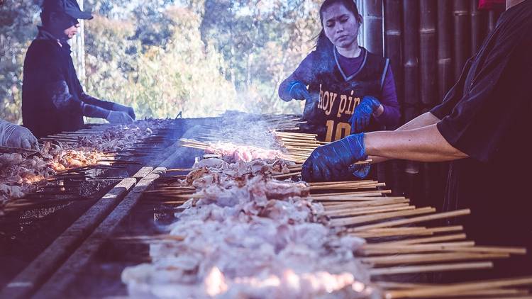 Hoy Pinoy BBQ