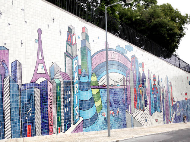 Mural de azulejos de André Saraiva Mural de azulejos de André Saraiva