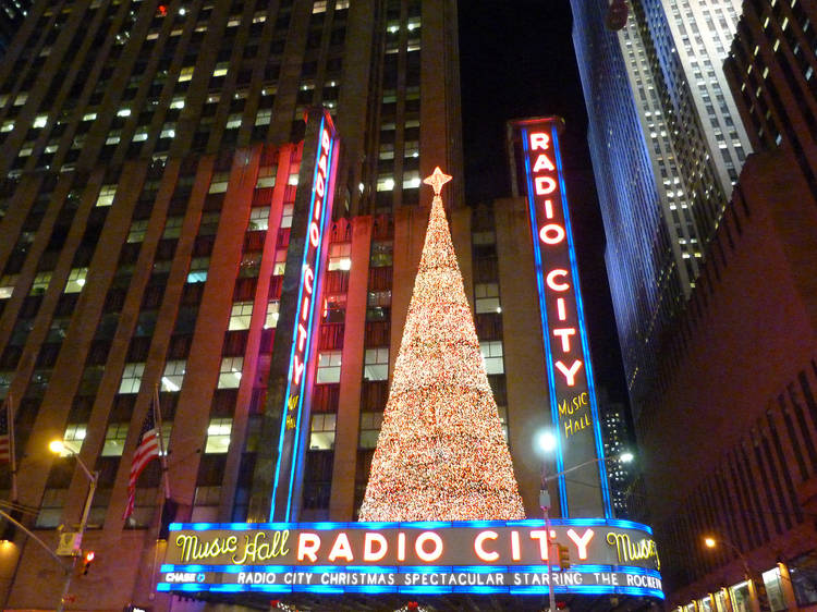 Christmas in New York Walking Tour