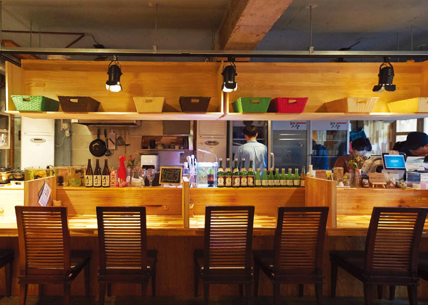 Seoul’s 15 Best bars to drink alone in
