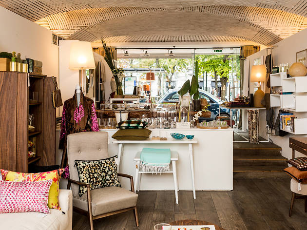 SAL Concept Store by Branco sobre Branco SAL Concept Store by Branco sobre Branco