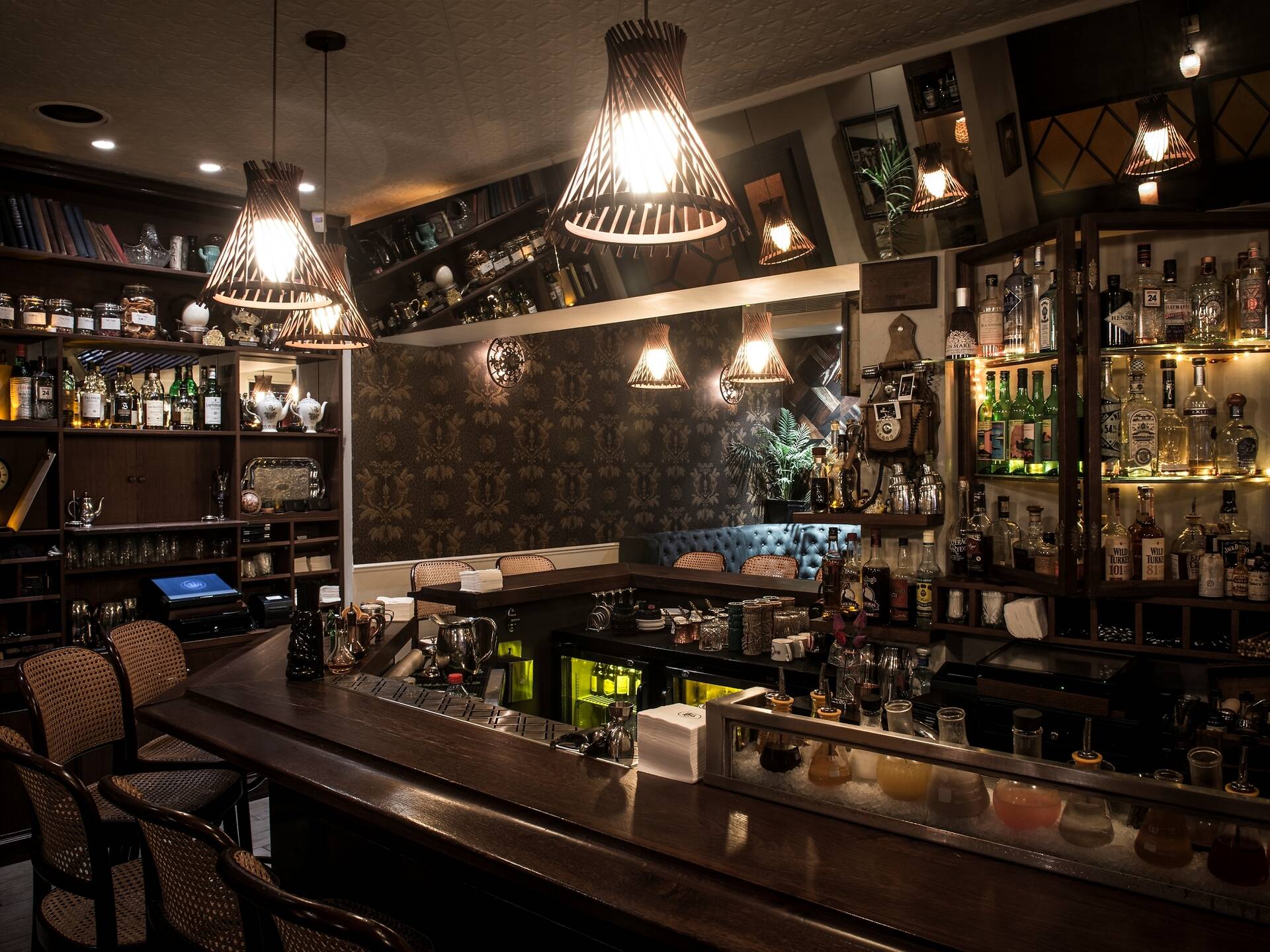 Tel Aviv nightlife's best pick up bars and clubs
