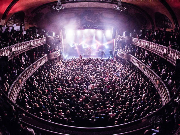 Pour la première fois, le Trianon se transforme en club le dimanche après-midi Pour la première fois, le Trianon se transforme en club le dimanche après-midi