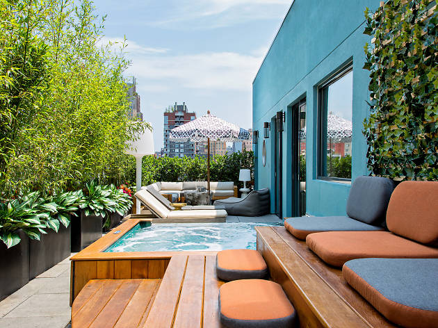 10 Best Nyc Hotels With Jacuzzis In Room For A Relaxing Trip