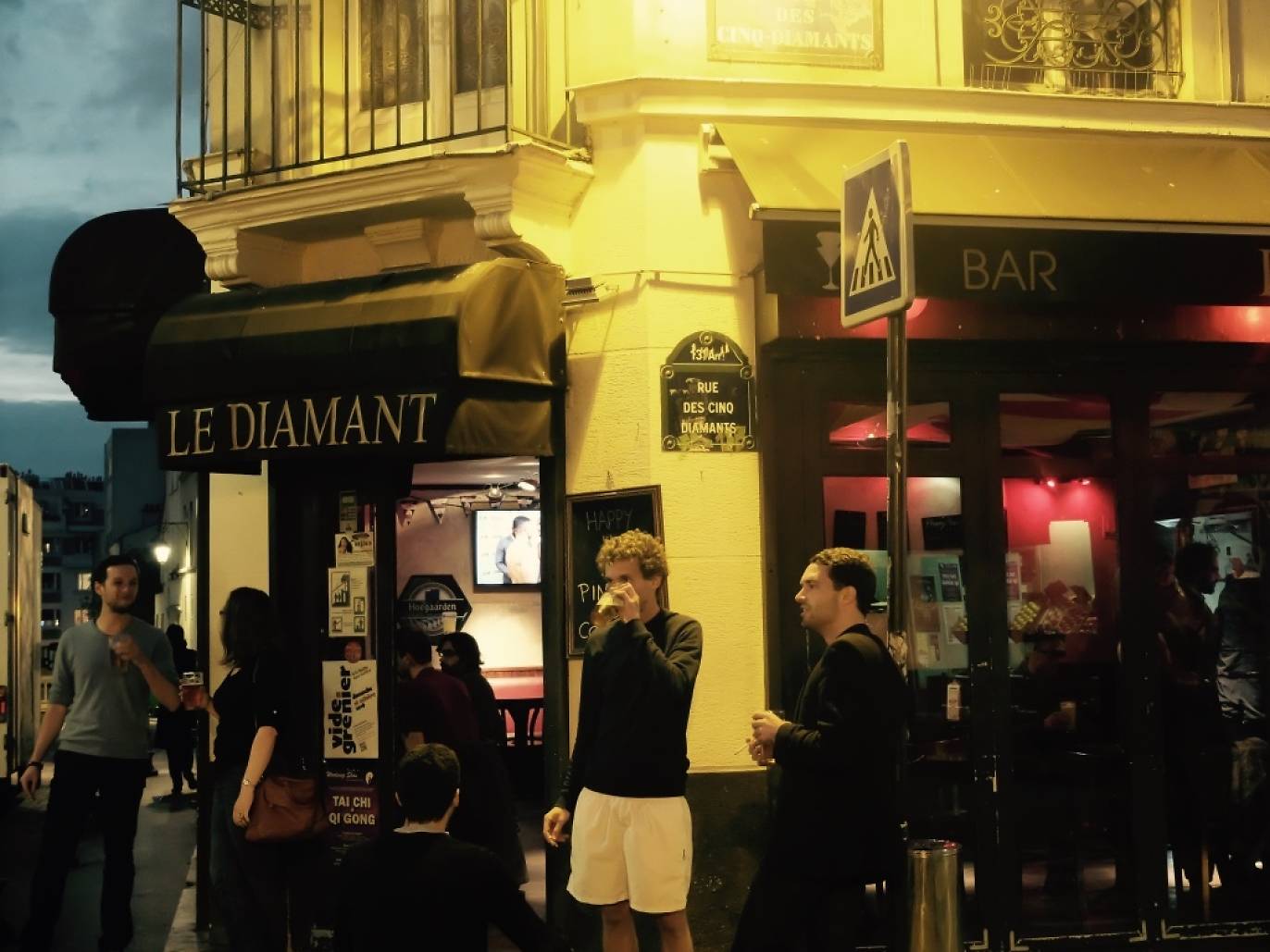 The best cheap bars in Paris where to drink on a budget Bars & pubs