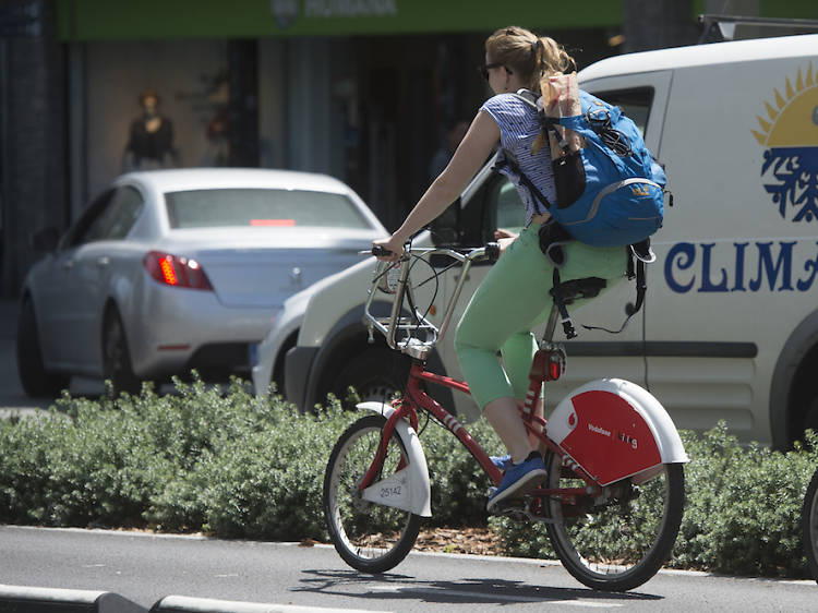 A la feina en bici o corrent