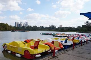 Park Hayarkon Boat Rentals