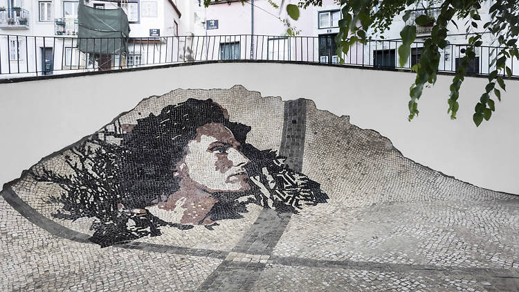 Calçada de Vhils