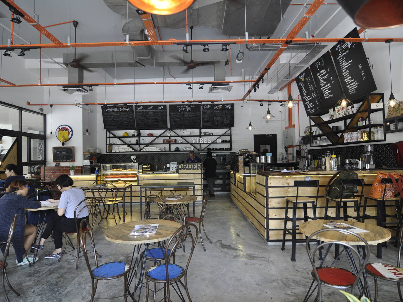 Best cafés in Shah Alam