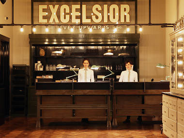 Best hotel lobbies with free Wi-Fi in New York City