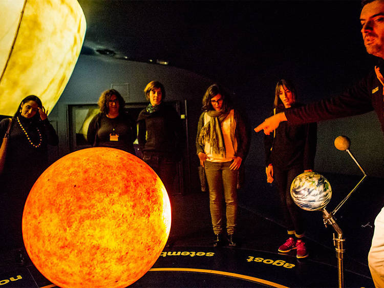 Laboratoris estiuencs al CosmoCaixa