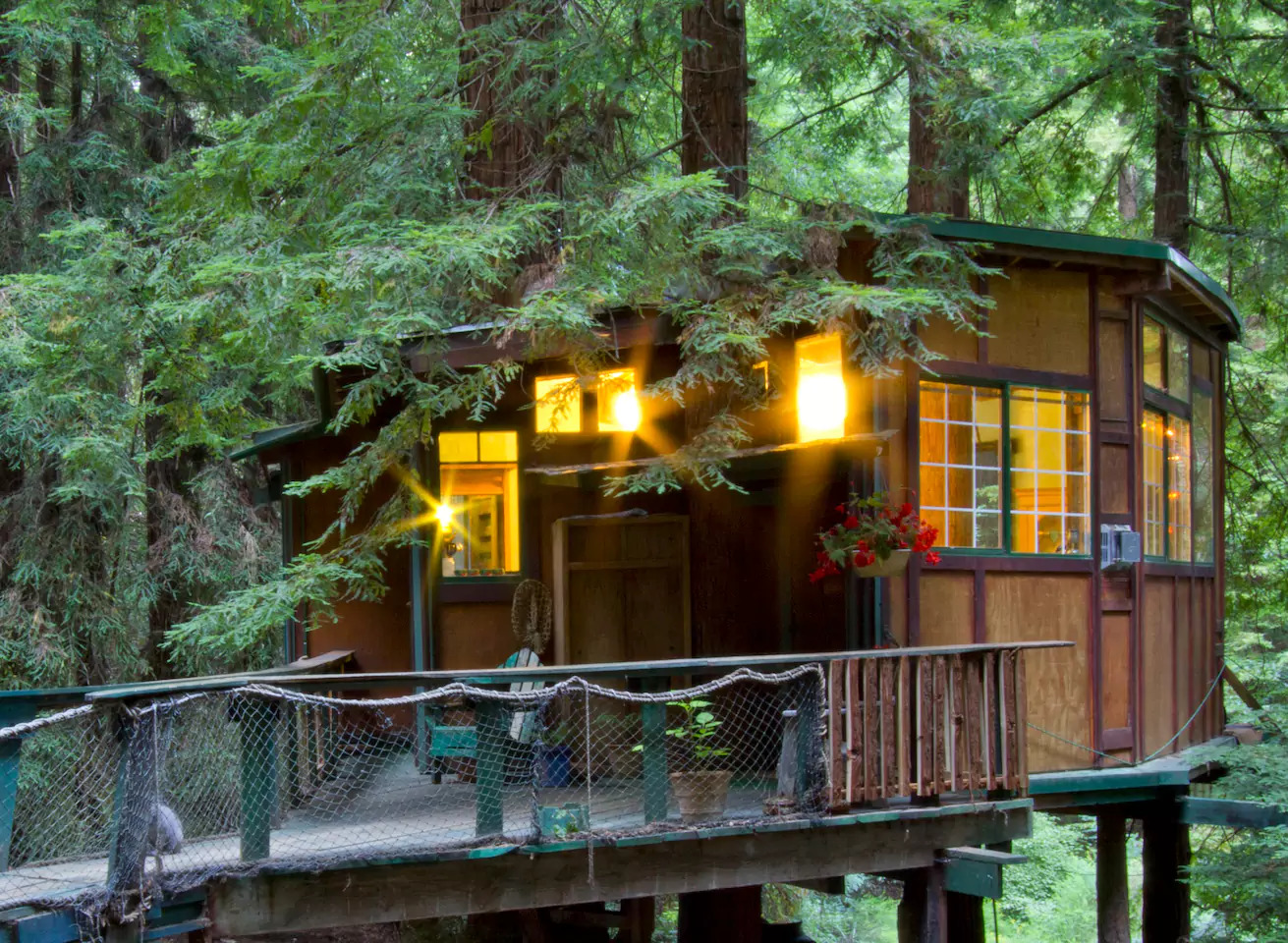 100 Coolest Treehouse In The World Cool Treehouse Designs