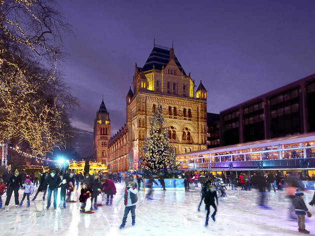 Five people you meet when you go ice skating in London Five people you meet when you go ice skating in London