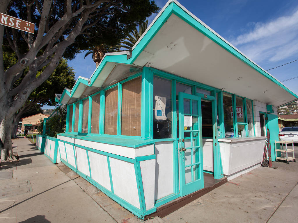 The 10 Best Restaurants in Santa Barbara for Delicious Eats