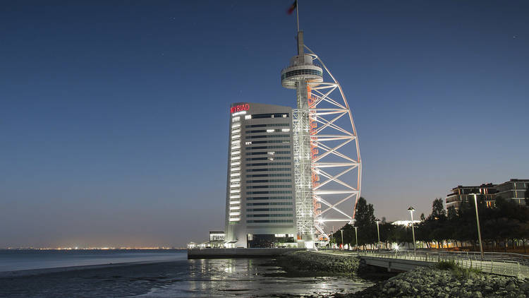 Hotel Myriad, Torre Vasco da Gama