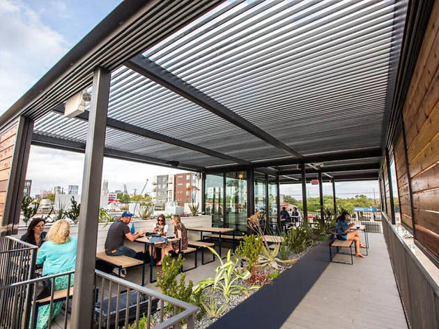 12 Best Austin Rooftop Bars For Drinking With A View