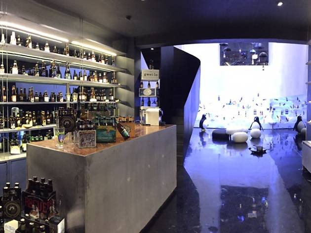 5 independent bars in Macao - Beer Temple Macau 5 independent bars in Macao - Beer Temple Macau