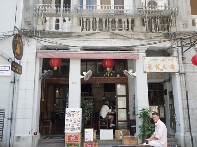 5 independent Macao bars – Cathedral Café 5 independent Macao bars – Cathedral Café