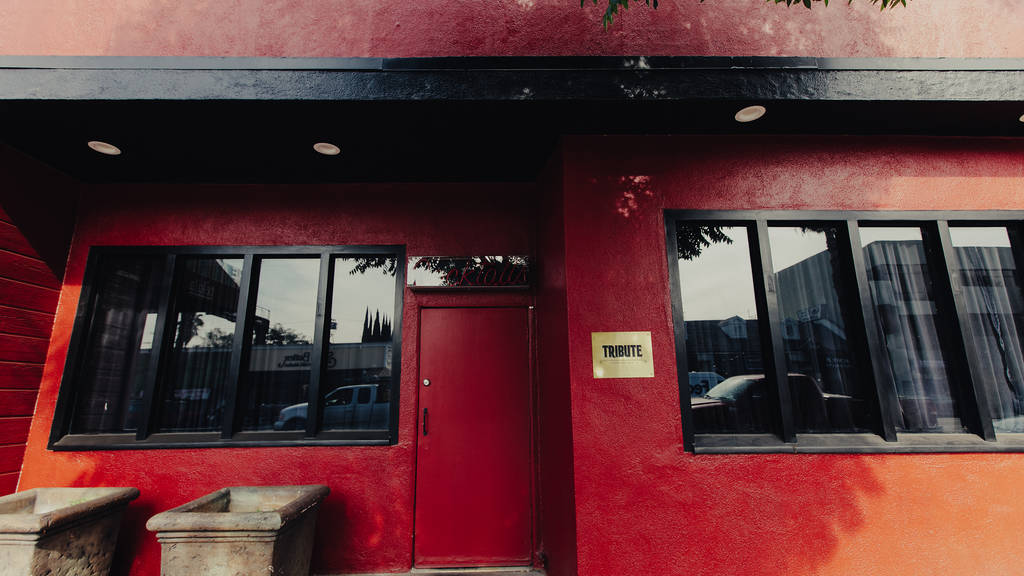 Tribute Bars in Sherman Oaks, Los Angeles