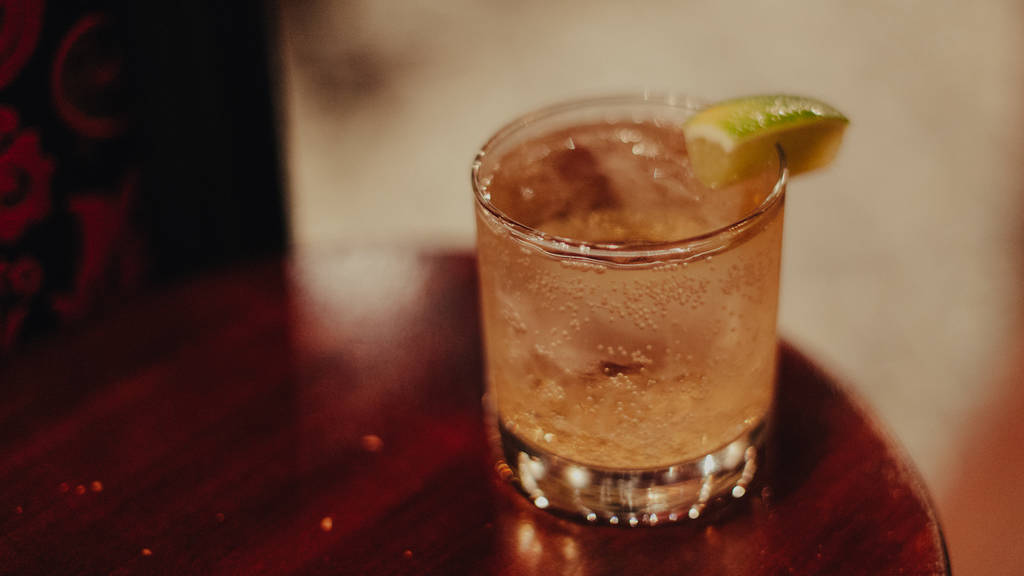 Tribute Bars in Sherman Oaks, Los Angeles