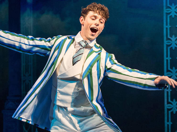 Charlie Stemp as Arthur Kipps in 'Half a Sixpence' © Manuel Harlan