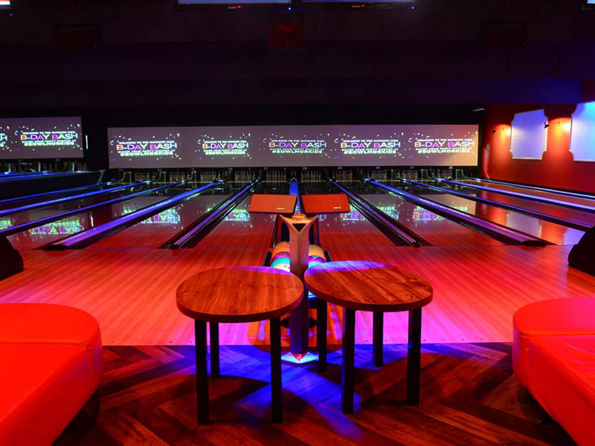 where-to-go-bowling-in-nyc-including-bars-and-traditional-alleys