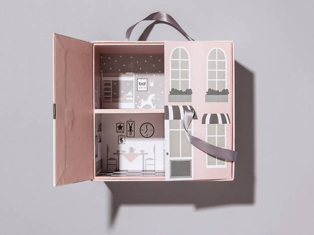 Cardboard doll’s house by H&M Cardboard doll’s house by H&M