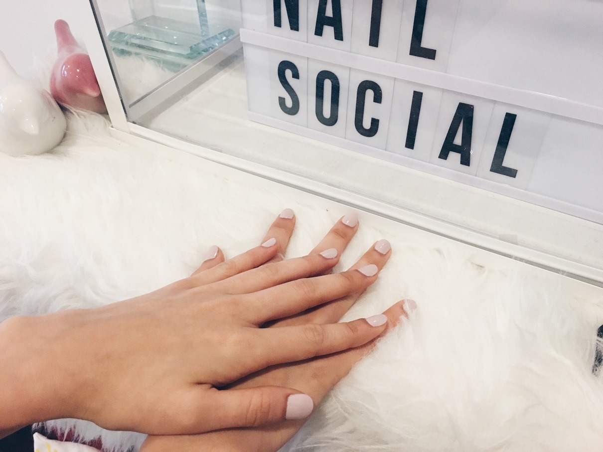 Top Nail Studio For Women services near me