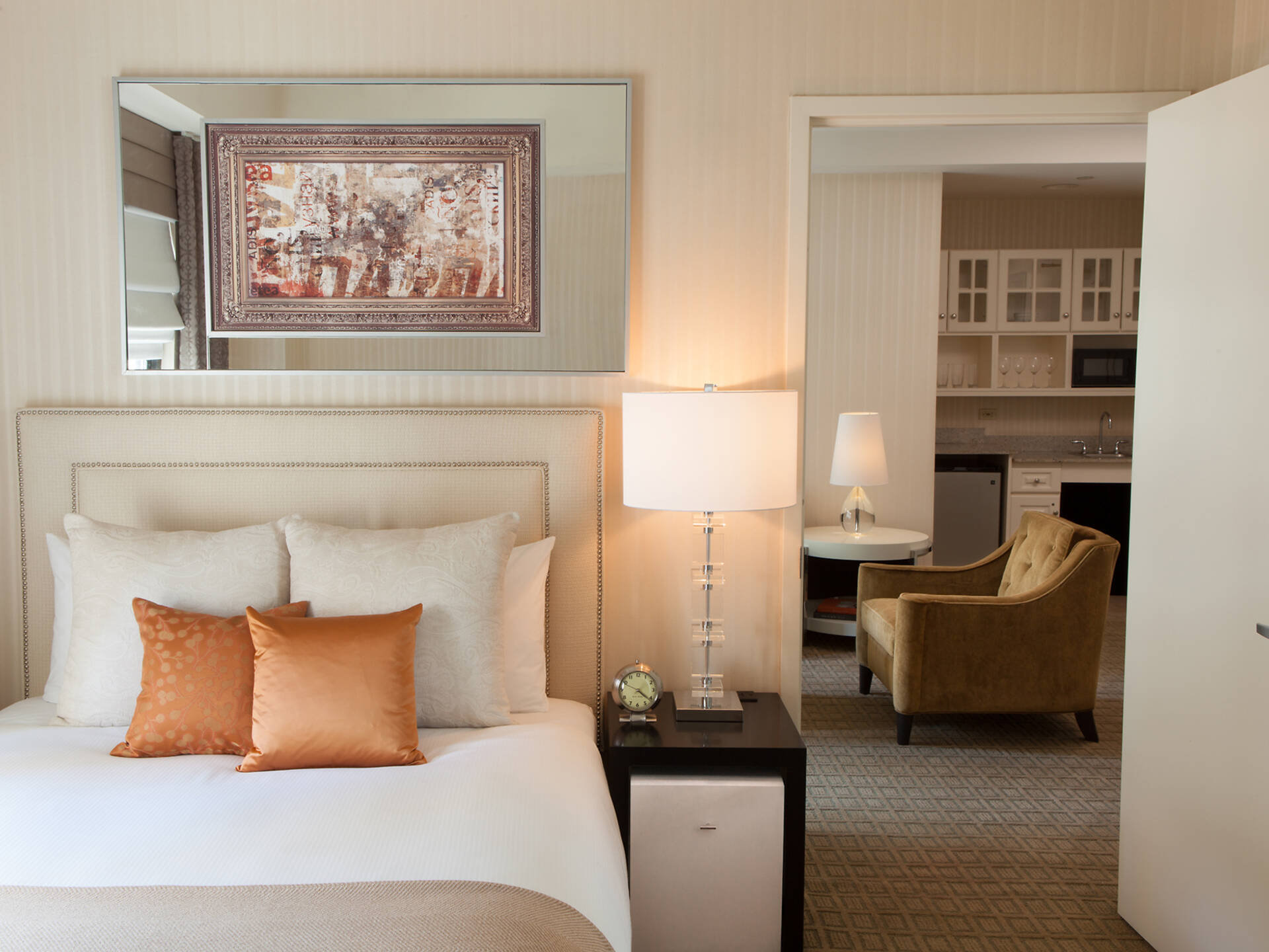 11 Best Pet-Friendly NYC Hotels | Places to Stay with Pets in NYC