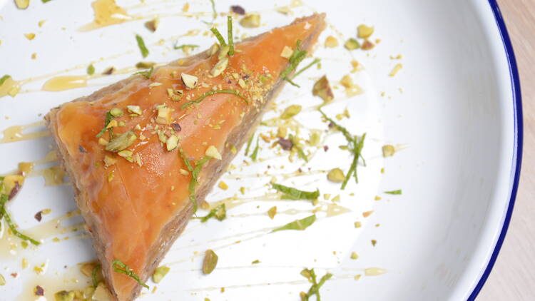 Baklava at Inotheke