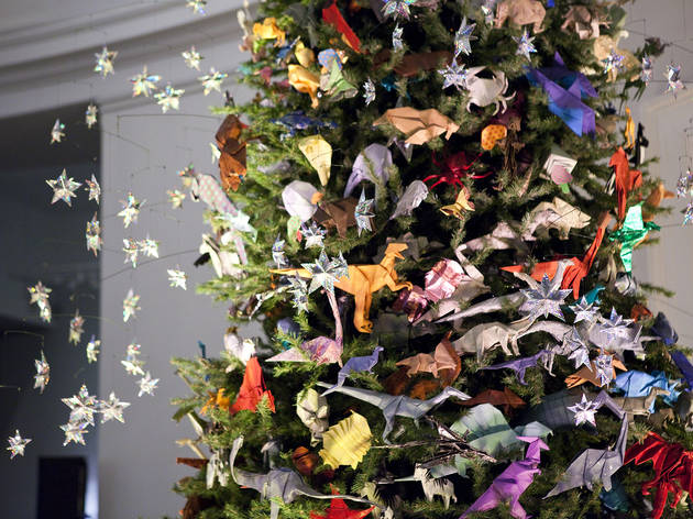 American Museum of Natural History's Holiday Origami Tree American Museum of Natural History's Holiday Origami Tree