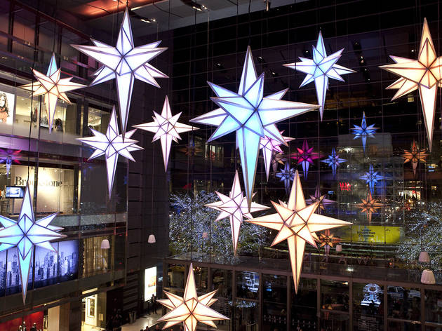 Holiday Under the Stars at Time Warner Center Holiday Under the Stars at Time Warner Center