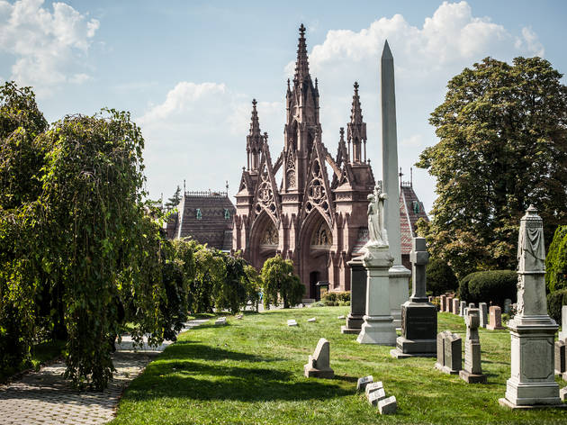 The most gorgeous cemeteries in NYC
