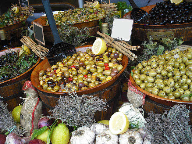 Generic deli olives display Generic deli olives display