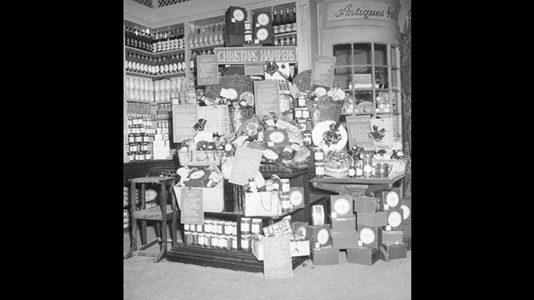 Fortnum and Mason's Christmas displays, 1953