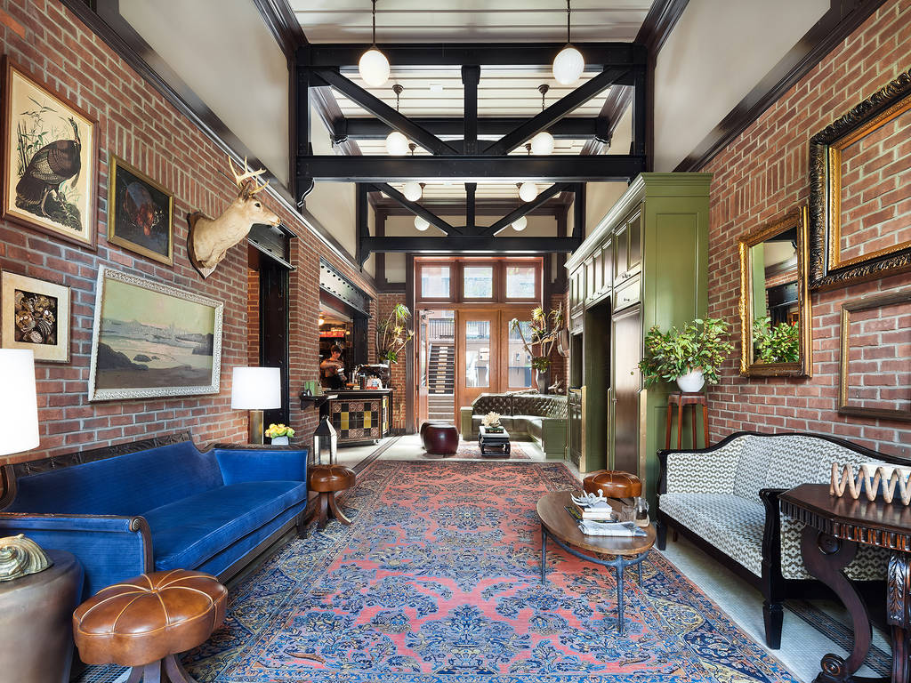 Best hotel lobbies with free Wi-Fi in New York City