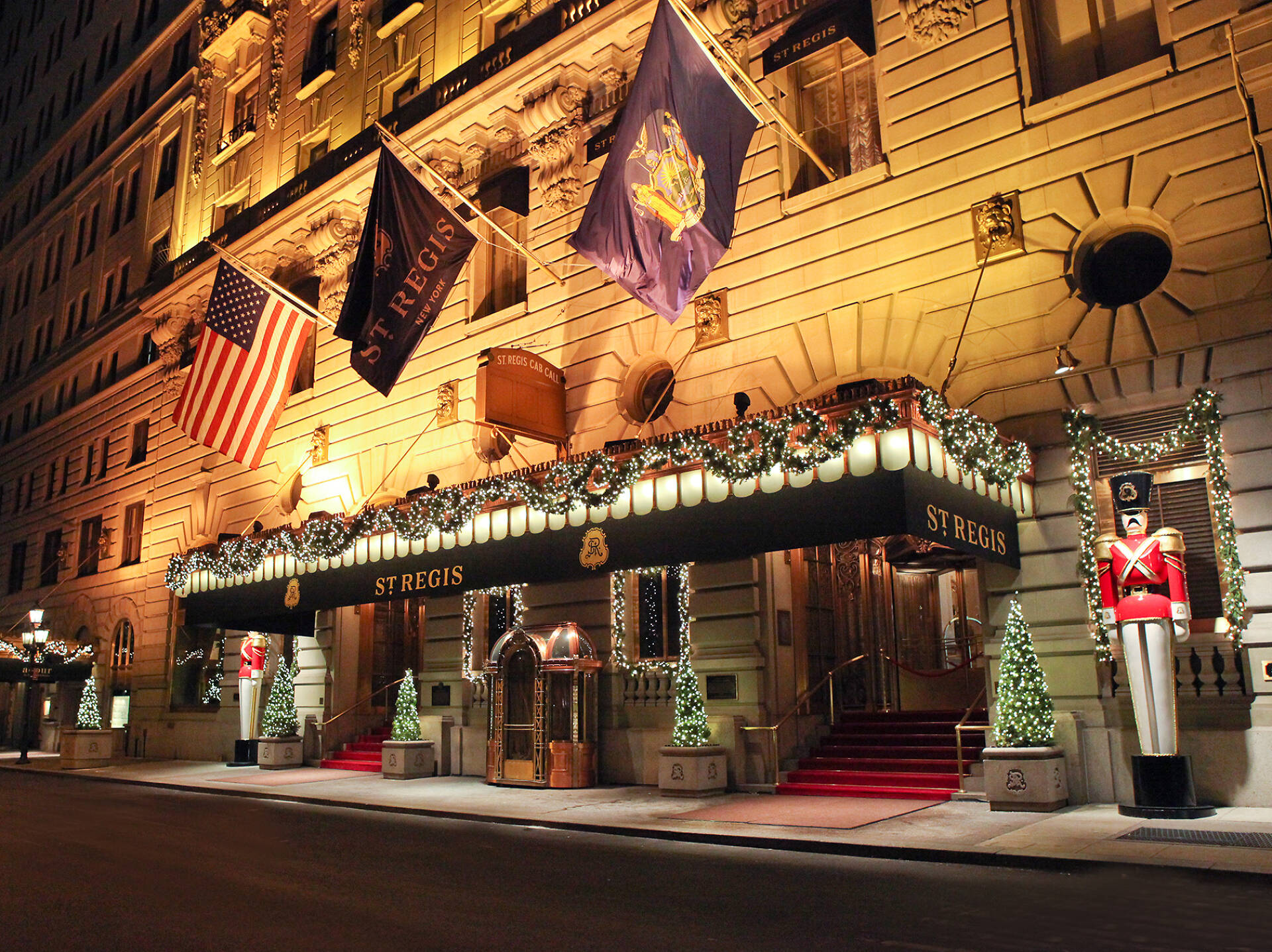 The 12 Best NYC Christmas Hotels 2025 | Best Holiday Hotels NYC