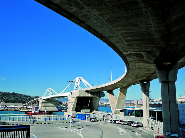 Pont de la Porta d'Europa Porta d'Europa